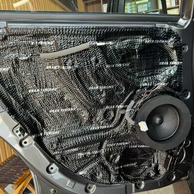 Хорошая цена BREEZE Индивидуальное снижение шума одного автомобиля / Автомобильная звуко- и теплоизоляция / Шумоизоляция автомобиля / Шумоизоляция автомобиля / Лучшая шумоизоляция автомобиля / Фабрика шумоизоляционных матов для автомобилей онлайн