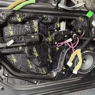 Хорошая цена Шумоизоляция автомобиля / Автомобильная шумоизоляция / Лучшая автомобильная шумоизоляция / Шумоизоляция в автомобиле / Шумоизоляция для автомобиля / Материал для шумоизоляции автомобиля / Завод по производству матов для шумоизоляции автомобилей онлайн